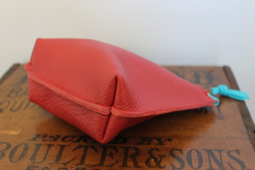 red rough pouch 2